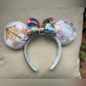 Disney ears, it’s a small world themed